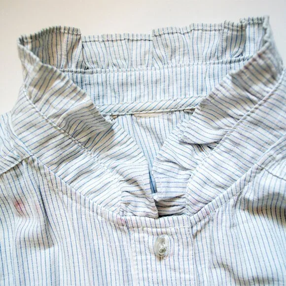 Puff Sleeve Button-Up - Picture 3 of 4